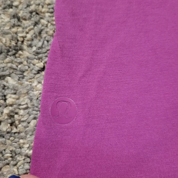 Lululemon All Yours T-shirt - Picture 3 of 4